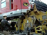 В Мюнхене 42 пассажира ранены в столкновении электрички и поезда-путеукладчика 
