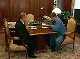 Ахмад Кадыров ушел непобежденным, заявил Владимир Путин Ахмад Кадыров ушел непобежденным, заявил Владимир Путин