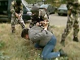 В Омской области поймали фермера, который приковывал своих рабов цепью В Омской области поймали фермера, который приковывал своих рабов цепью