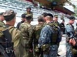 еразорвавшееся самодельное взрывное устройство обнаружено в среду в ходе проведения инженерной разведки на стадионе "Динамо" в центре Грозного, где 9 мая произошел взрыв, в результате которого погиб президент Чечни Ахмад Кадыров и еще 6 человек