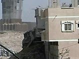 Израильские военные бульдозеры уже начали сносить дома палестинцев, чтобы расширить так называемый "Филадельфийский коридор" вдоль границы с Египтом
