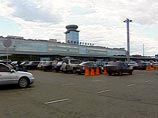 Самолет с российскими специалистами, эвакуированными из Ирака, в 14:33 по московскому времени приземлился в столичном аэропорту "Домодедово"