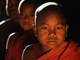 Детей из христианских семей насильно отдают в буддийские монастыри
