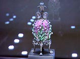 На выставке в Патриаршем дворце представлена лучшая часть коллекции Фаберже, приобретенной в США российским предпринимателем Виктором Вексельбергом На выставке в Патриаршем дворце представлена лучшая часть коллекции Фаберже, приобретенной в США российским предпринимателем Виктором Вексельбергом