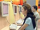 Интернет все больше заменяет телевидение и газеты Интернет все больше заменяет телевидение и газеты