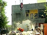 Число жертв землетрясения в Индии - 100 тыс. человек