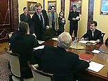 С докладами об основных направлениях земельной реформы выступят министр экономического развития и торговли Герман Греф и губернатор Белгородской области Евгений Савченко С докладами об основных направлениях земельной реформы выступят министр экономического развития и торговли Герман Греф и губернатор Белгородской области Евгений Савченко