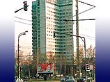 По его словам, "здание гостиницы "Спорт" общей площадью 40 тыс. 874 кв. метра будет снесено в связи с аварийным состоянием и непригодностью к дальнейшей эксплуатации". Снос отеля намечен на 2004-2005 годы По его словам, "здание гостиницы "Спорт" общей площадью 40 тыс. 874 кв. метра будет снесено в связи с аварийным состоянием и непригодностью к дальнейшей эксплуатации". Снос отеля намечен на 2004-2005 годы