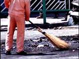 Во Владимире поставят памятник дворнику с большой буквы "Д" Во Владимире поставят памятник дворнику с большой буквы "Д"