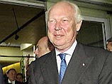 По свидетелям очевидцев, бывший король Италии Виктор Эммануил Савойский "врезал правой в нос" своему кузену Амедею герцогу д'Аоста, с которым у него давняя династическая вражда По свидетелям очевидцев, бывший король Италии Виктор Эммануил Савойский "врезал правой в нос" своему кузену Амедею герцогу д'Аоста, с которым у него давняя династическая вражда