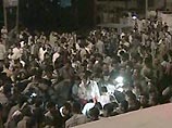 В результате ракетного удара, нанесенного с вертолета ВВС Израиля рано утром в воскресенье по целям в секторе Газа, погибли три человека, среди которых - один из лидеров военного крыла исламского радикального движения "Хамас" В результате ракетного удара, нанесенного с вертолета ВВС Израиля рано утром в воскресенье по целям в секторе Газа, погибли три человека, среди которых - один из лидеров военного крыла исламского радикального движения "Хамас"