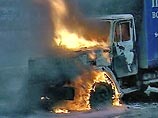 На Московской кольцевой автодороге горят три грузовые машины, в том числе бензовоз. Об этом в четверг сообщил источник в правоохранительных органах столицы