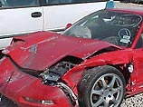 В центре Токио с крыши трехэтажного дома упал автомобиль: тяжело ранен ребенок В центре Токио с крыши трехэтажного дома упал автомобиль: тяжело ранен ребенок