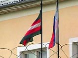 Верховный суд Чечни приговорил трех обвиняемых в совершении теракта у Дома правительства республики в 2002 году к пожизненному заключению. Об этом в четверг сообщили в Верховном суде республики