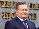 Министру обороны Украины Евгению Марчуку объявлен выговор