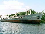 На реке Лена в Якутии столкнулись паром и танкер