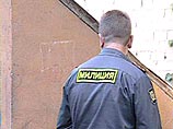 Милиционерам удалось убедить ребенка рассказать о происшедшем родителям, после чего родители подали заявление о преступлении и насильник был задержан Милиционерам удалось убедить ребенка рассказать о происшедшем родителям, после чего родители подали заявление о преступлении и насильник был задержан