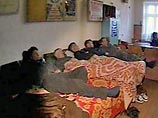 В настоящее время в голодовке принимают участие 40 работников двух предприятий - завода горно-шахтного оборудования и шахтного монтажно-строительного управления N1 В настоящее время в голодовке принимают участие 40 работников двух предприятий - завода горно-шахтного оборудования и шахтного монтажно-строительного управления N1