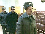 По подозрению в убийстве был задержан друг и коллега погибшего, следователь той же прокуратуры Владимир Поддубный. По подозрению в убийстве был задержан друг и коллега погибшего, следователь той же прокуратуры Владимир Поддубный.