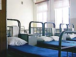 В Хабаровском крае 30 солдат-срочников отравились ядом, найденным на помойке В Хабаровском крае 30 солдат-срочников отравились ядом, найденным на помойке