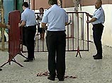 Португальские власти приняли повышенные меры безопасности в городе Порту, где сегодня открывается чемпионат Европы по футболу Португальские власти приняли повышенные меры безопасности в городе Порту, где сегодня открывается чемпионат Европы по футболу