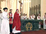 Московские католики отметили день Торжества пресвятых Тела и Крови Христа