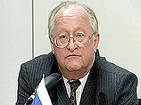 Председатель Центрального Банка Виктор Геращенко сегодня заявил, что, по его мнению, деньги в России сейчас лучше хранить в рублях, а не в долларах Председатель Центрального Банка Виктор Геращенко сегодня заявил, что, по его мнению, деньги в России сейчас лучше хранить в рублях, а не в долларах