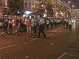 После матча Франция-Англия фанаты устроили погромы в пригороде Лондона После матча Франция-Англия фанаты устроили погромы в пригороде Лондона