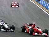 Восьмой этап чемпионата мира по автогонкам в классе "Формула-1" в Монреале вновь выиграл немецкий пилот Ferrari Михаэль Шумахер