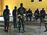Четверо британских солдат предстанут перед военным трибуналом за издевательство над иракскими заключенными