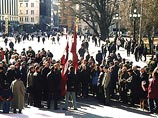 Латышские националисты пикетировали посольство России в Риге Латышские националисты пикетировали посольство России в Риге