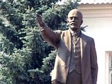 Коммунальщики Валдая намерены продать памятник Ленину, чтобы отремонтировать объекты ЖКХ