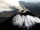 Пепловый шлейф, возникший в результате извержения вулкана Безымянный на Камчатке, протянулся более чем на тысячу километров на восток в Тихий океан