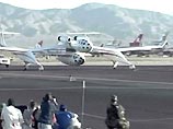 Первый частный ракетоплан SpaceShipOne в понедельник поднялся в воздух со стартовой площадки в пустыне Мохаве (штат Калифорния, США) в 160 км к северу от Лос-Анджелеса