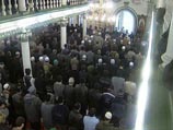 Организаторы общины говорят, что в их рядах этнические русские, которые пришли к исламу в результате духовного поиска Организаторы общины говорят, что в их рядах этнические русские, которые пришли к исламу в результате духовного поиска