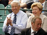 Борис Ельцин болеет за россиян в Лондоне