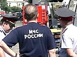 На трассе Волгоград-Самара из "КамАЗа" произошла утечка двух тонн взрывоопасной ядовитой смеси