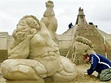 В Бельгии на побережье Северного моря открывается ежегодный фестиваль песочных скульптур