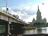 Новоарбатский мост в Москве в субботу будет полностью открыт для движения транспорта Новоарбатский мост в Москве в субботу будет полностью открыт для движения транспорта