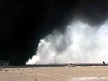 По сообщению полиции, в воскресенье на участке трубы около Мусайиба, в 80 км к западу от иракской столицы, произошел взрыв, за которым последовал пожар. Для борьбы с огнем были мобилизованы пожарные службы трех соседних городов