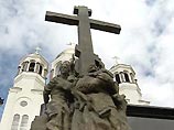 В Екатеринбурге осквернена часовня на месте расстрела царской семьи В Екатеринбурге осквернена часовня на месте расстрела царской семьи