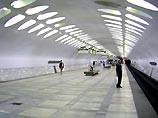По данным следствия, 11 июня на станции метро "Нахимовский проспект" сотрудник милиции по охране метрополитена избил доставленного для составления протокола гражданина, находившегося в состоянии алкогольного опьянения По данным следствия, 11 июня на станции метро "Нахимовский проспект" сотрудник милиции по охране метрополитена избил доставленного для составления протокола гражданина, находившегося в состоянии алкогольного опьянения