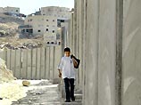 Международный суд в Гааге признал незаконным строительство израильской "стены безопасности"