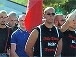 Немецкий неонацист собирается выращивать истинных арийцев в пробирках Немецкий неонацист собирается выращивать истинных арийцев в пробирках