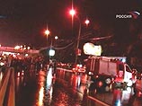 Накануне ночью, после того, как в Москве прошел сильный ливень, на Проспекте Мира в районе Северянинского путепровода за полчаса произошли несколько крупных ДТП, в котором участвовали в общей сложности 10 автомашин Накануне ночью, после того, как в Москве прошел сильный ливень, на Проспекте Мира в районе Северянинского путепровода за полчаса произошли несколько крупных ДТП, в котором участвовали в общей сложности 10 автомашин