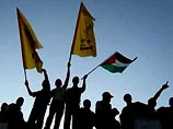 Они призвали палестинского лидера "прислушаться к голосу масс" и выполнить требование бригад "о смещении с постов всех коррупционеров"