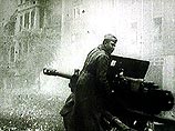 Именно здесь у берегов Волги 58 лет назад - 2 февраля 1943 года была окружена и разгромлена 6-я немецко-фашистская армия. Победа советских войск в Сталинградском сражении стала коренным переломом в ходе всей второй мировой войны Именно здесь у берегов Волги 58 лет назад - 2 февраля 1943 года была окружена и разгромлена 6-я немецко-фашистская армия. Победа советских войск в Сталинградском сражении стала коренным переломом в ходе всей второй мировой войны