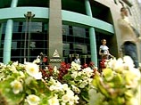 Невзлин просит Генпрокурора защитить его и его семью от шантажа и угроз Невзлин просит Генпрокурора защитить его и его семью от шантажа и угроз
