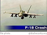 В США в воздухе столкнулись 2 реактивных истребителя F-18 (ФОТО) В США в воздухе столкнулись 2 реактивных истребителя F-18 (ФОТО)