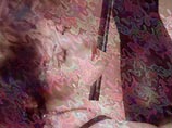 Такого рода игры чрезвычайно распространены, так как считается, что временное удушье вызывает галлюцинации, которые делают сексуальное удовольствие еще более интенсивным Такого рода игры чрезвычайно распространены, так как считается, что временное удушье вызывает галлюцинации, которые делают сексуальное удовольствие еще более интенсивным